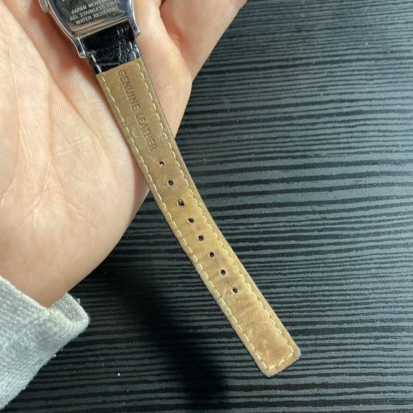 Rare Kenneth Cole reaction kc2386 mother of pearls watch - Picture 7 of 9